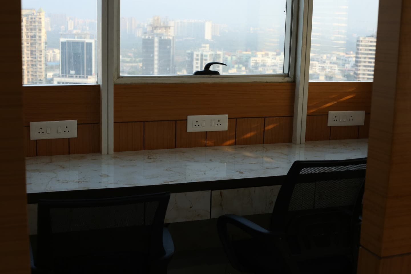 Window Facing Linear seating