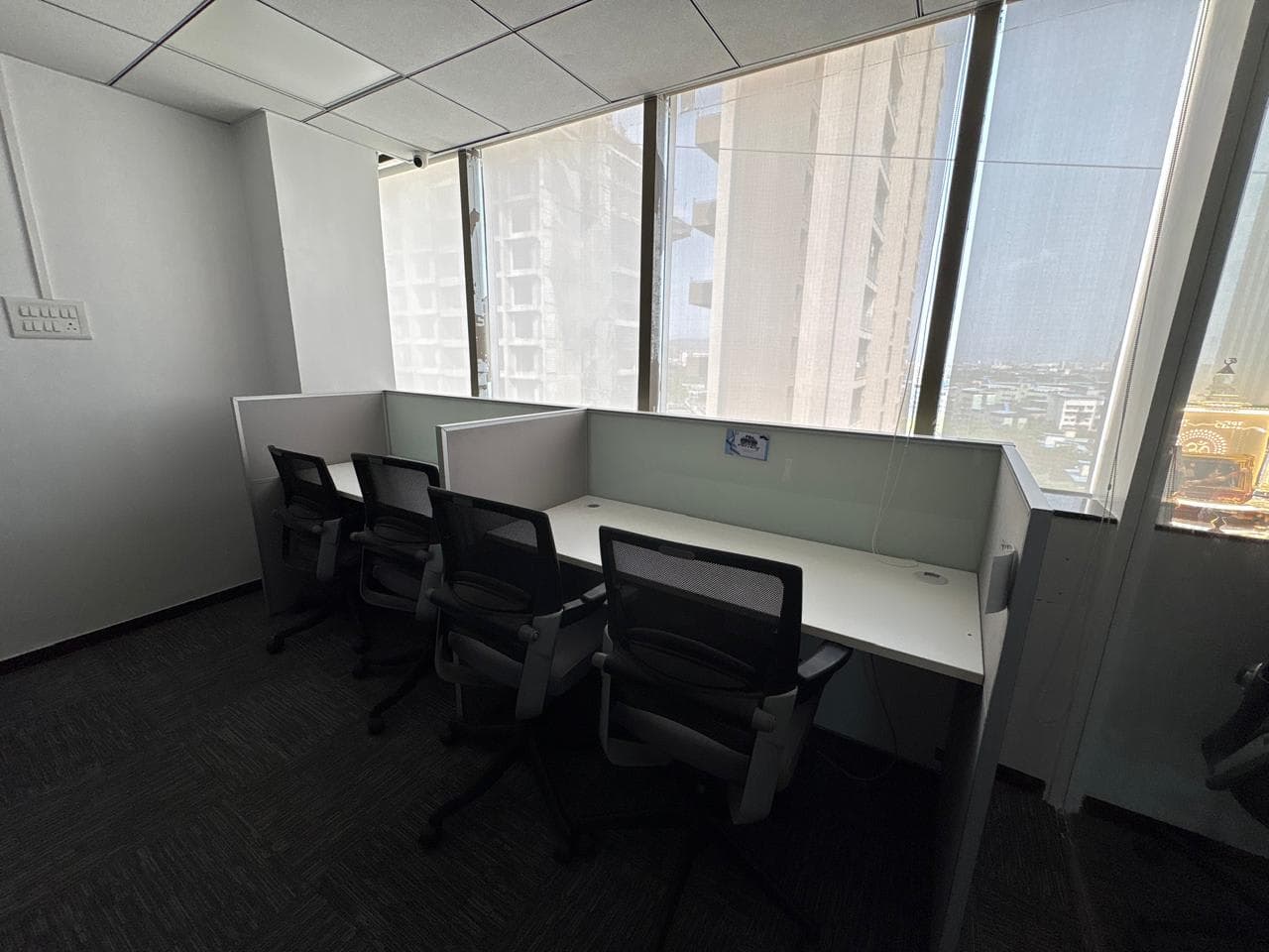 Window Facing Table - F W-01