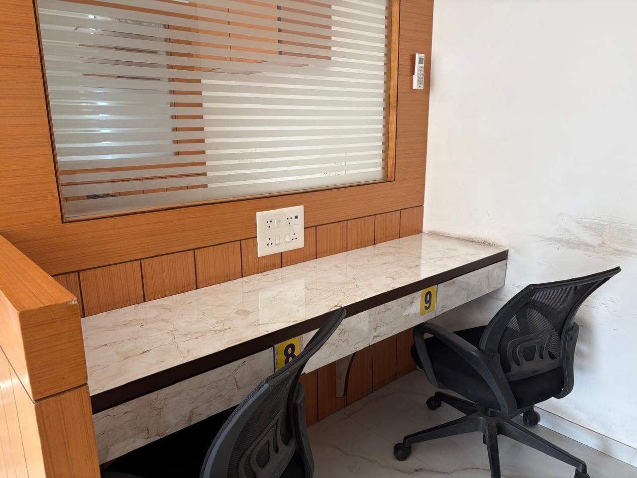Reflection Zone Table - D Re-01